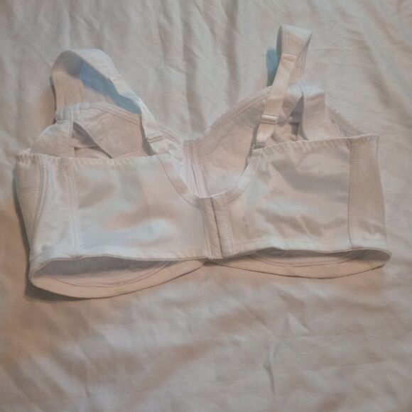 Fancee Free Seamless Soft Cup Nursing Bra. 42J Extra Support Style 94305 NIP - Picture 3 of 7